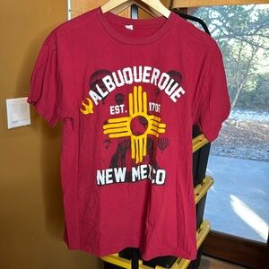 Magic Activewear Albuquerque New Mexico EST. 1706 Hot Air Balloon Red Tee Size M